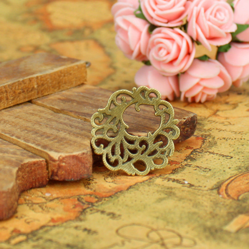 30mm Hollow Vine Alloy Charm Pendant, Vintage Ethnic Style