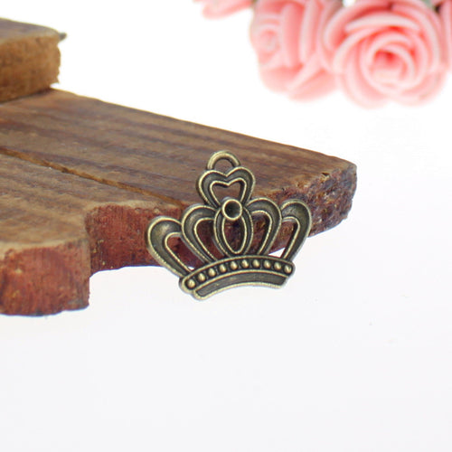 Openwork Crown metal piece, alternate angle