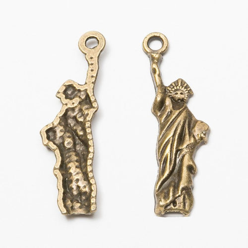 Closer view of the Statue of Liberty charm surface and hanging loop
