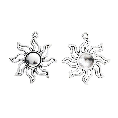 Close view of Wavy Ray Sun metal shape and surface detail