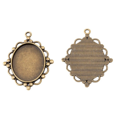 Close front view of ornate oval bezel showing a recessed tray and beaded openwork border