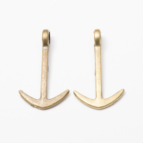 Anchor Charms showing front details and finish