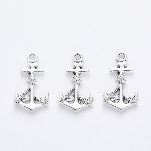 Front and reverse views of the rope wrapped anchor charm
