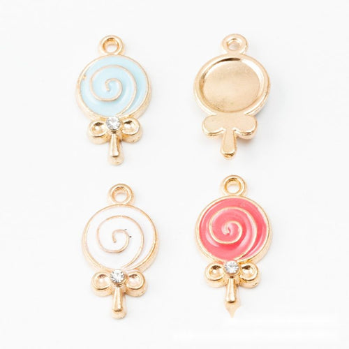 Close view of the a glossy spiral lollipop with a small bow and gold-tone outline