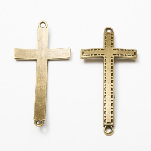 Front detail and finish comparison of the double loop cross connector