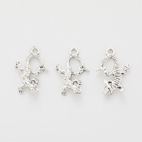 Curled Gecko Charm front and reverse details on a white background