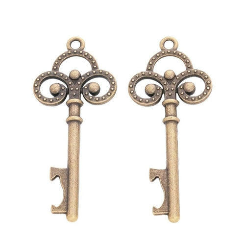 Front detail of ornate skeleton key metal charm