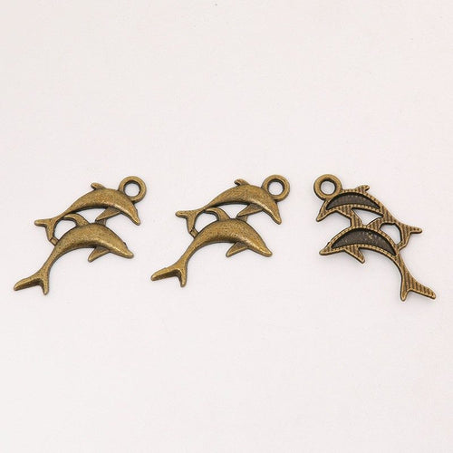 Close view of the double dolphin front and reverse