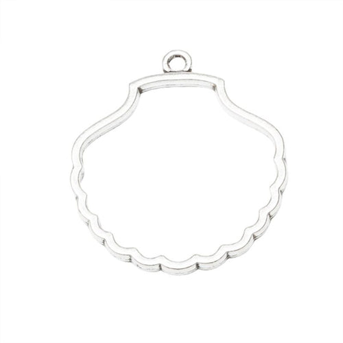 Scallop Shell Open Bezels showing front details and finish