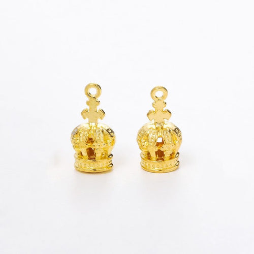 Front and reverse views of the ornate crown in one finish