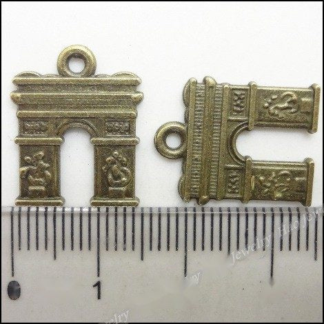 Arc de Triomphe metal design front and back view on a light background