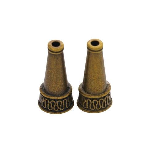 Close view of the front details on patterned cone bead caps