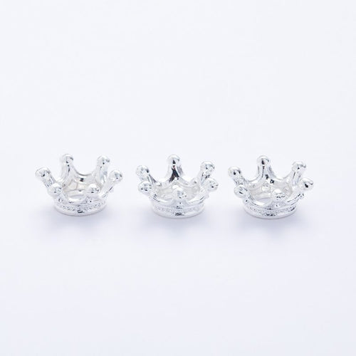 Close view 2 showing the shape and finish of the crown bead