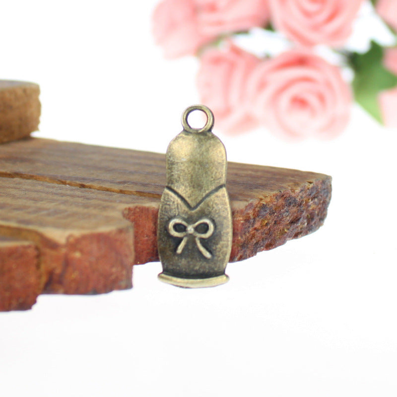 Vintage Russian Doll Alloy Charm Pendant 26x16mm