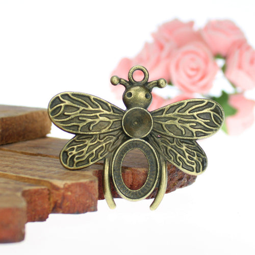 Bee Metal Charm shown in grouped finish view
