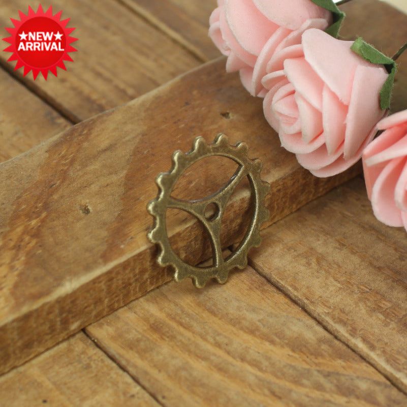 23mm Vintage Double-Sided Gear Alloy Charm Pendant