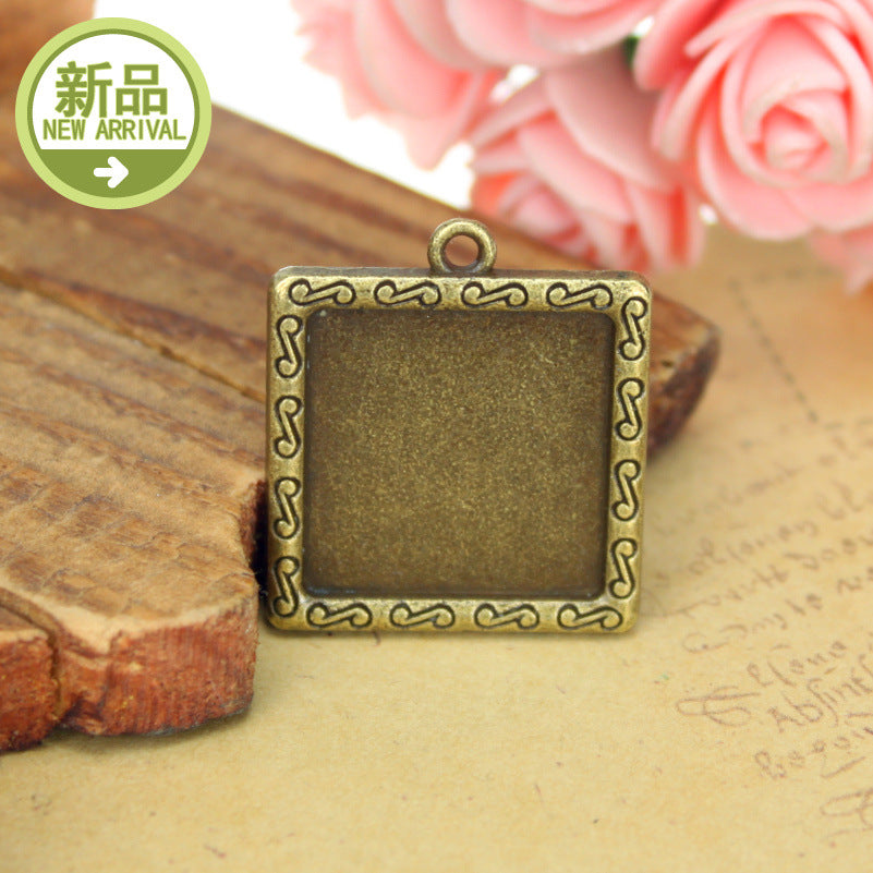 20mm Scalloped Square Cabochon Tray Bezel Setting