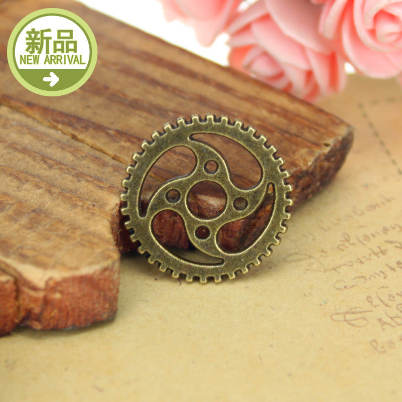 Double-Sided Gear Wheel Alloy Charm Pendant 30mm Steampunk Style