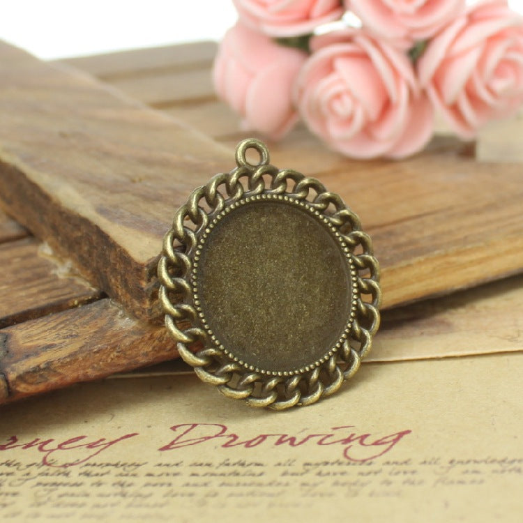 20mm Round Alloy Pendant Tray with Chain Edge