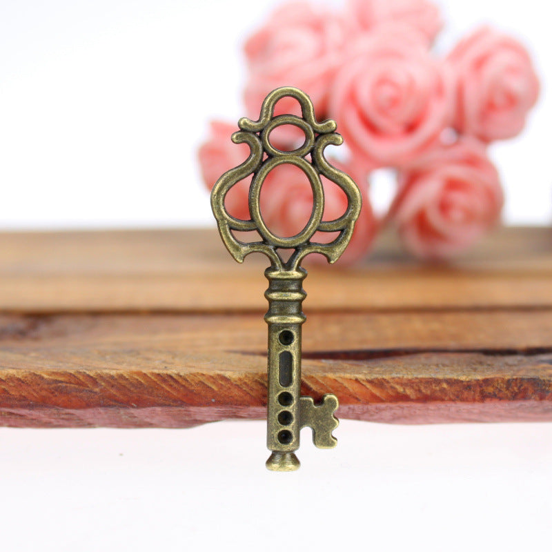 44x17mm Vintage Alloy Key Charm Pendant