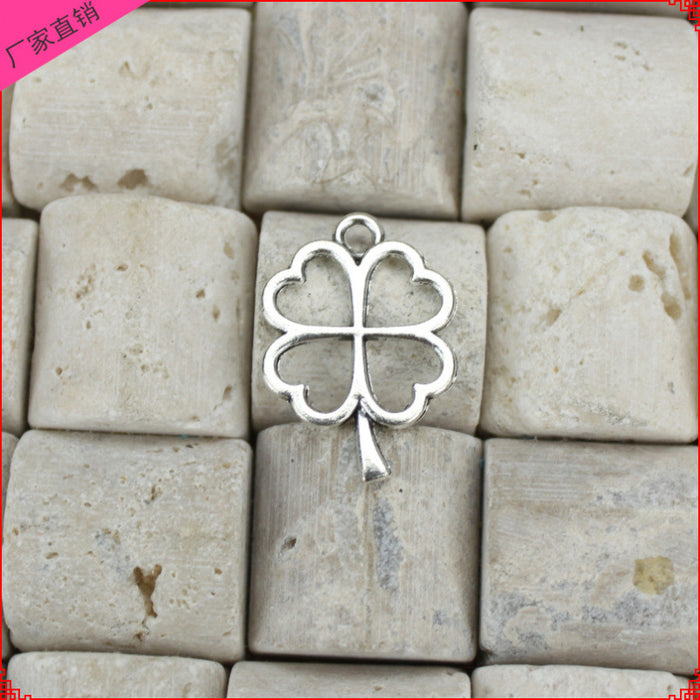 24×17mm Hollow Four-Leaf Clover Alloy Charm Pendant