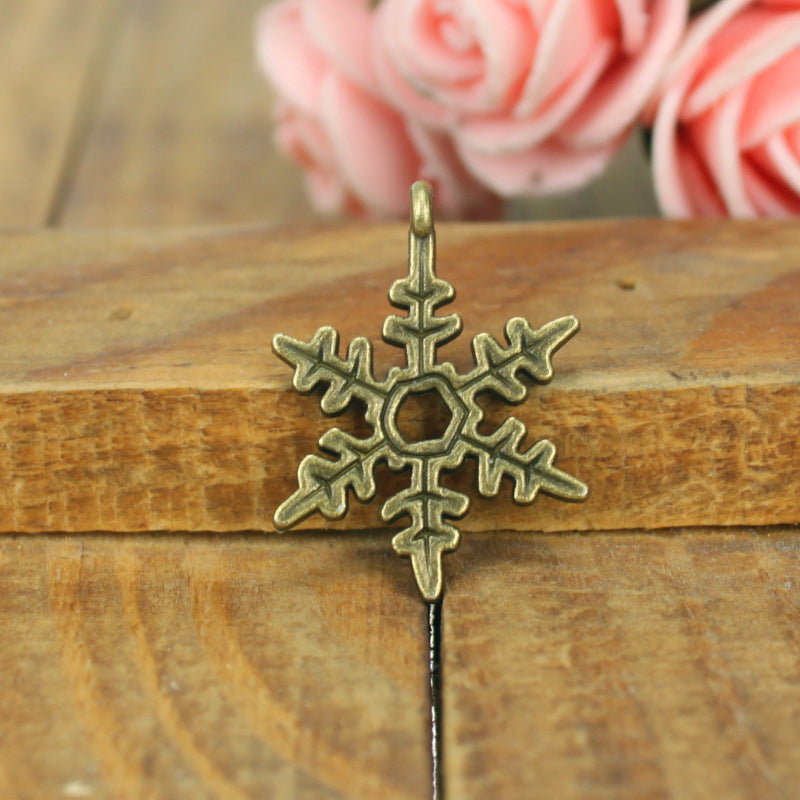 24x18mm Alloy Snowflake Charm Pendant for Christmas DIY Jewelry