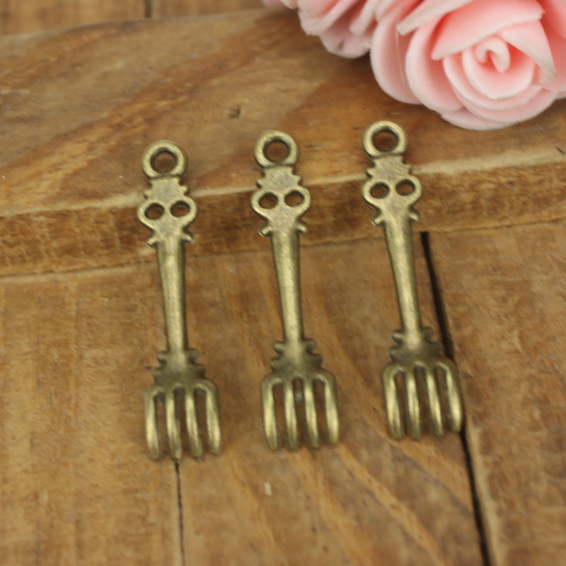 Vintage 33x7mm Alloy Fork Charm Pendant