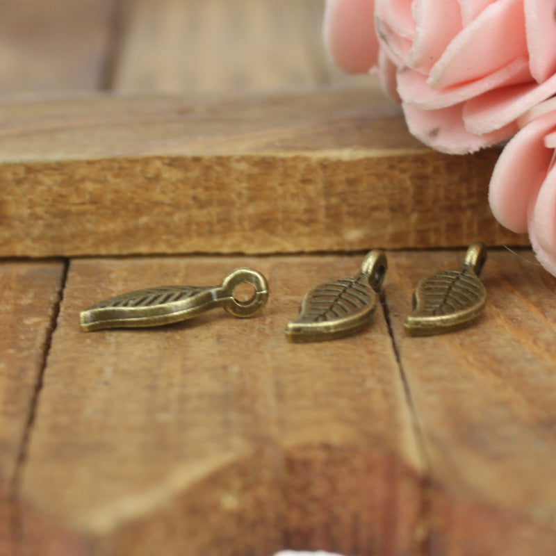 Vintage Alloy Leaf Charm Pendant 16x6mm