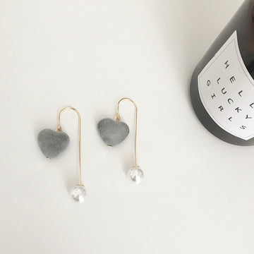 Velvet Heart Pearl Look Mismatched Hook Earrings in Two Colors