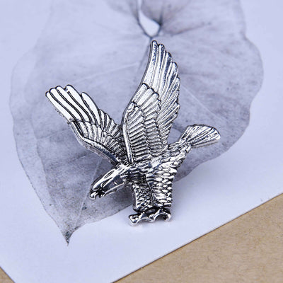 Primary supplied view of sculpted flying eagle brooch
