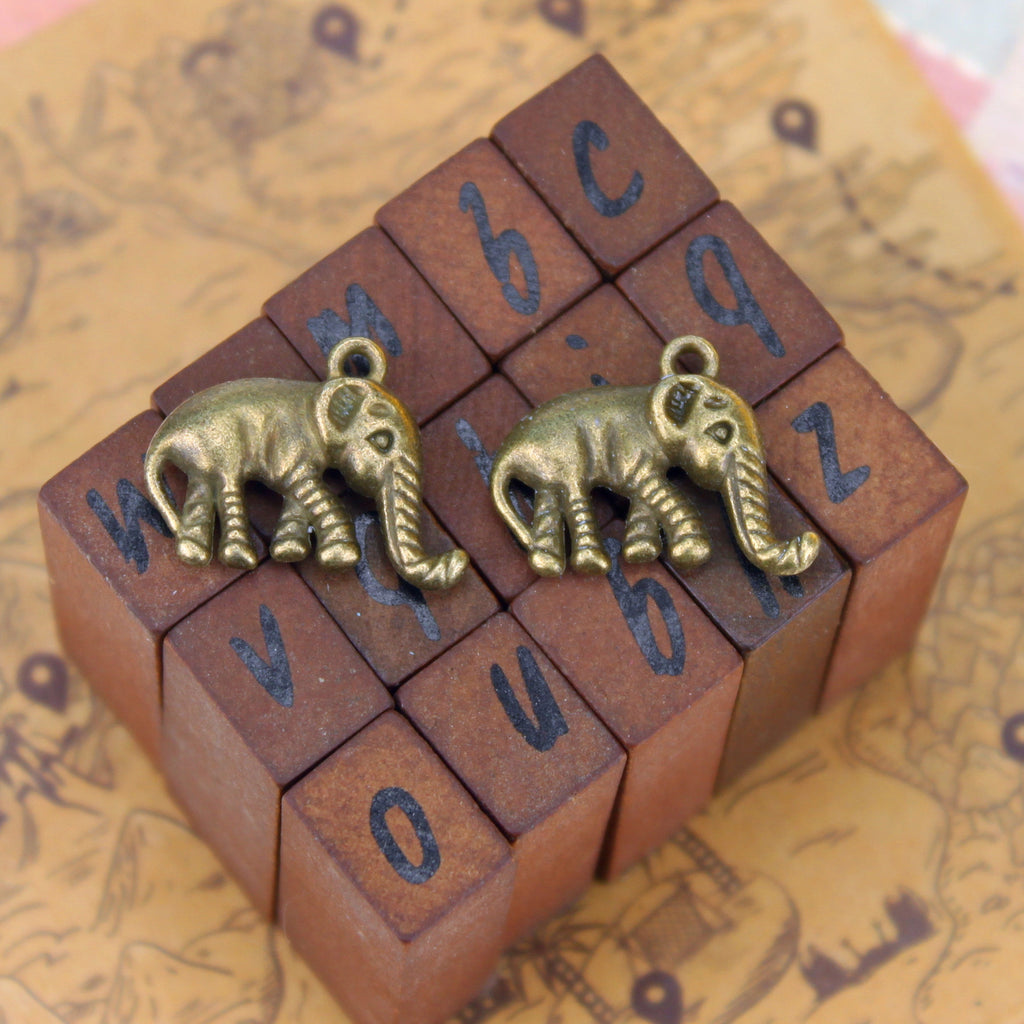 Vintage Double-Sided Alloy Elephant Charm Pendant