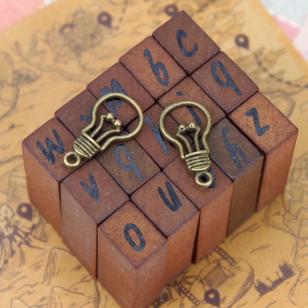21x11mm Alloy Light Bulb Charm Pendant