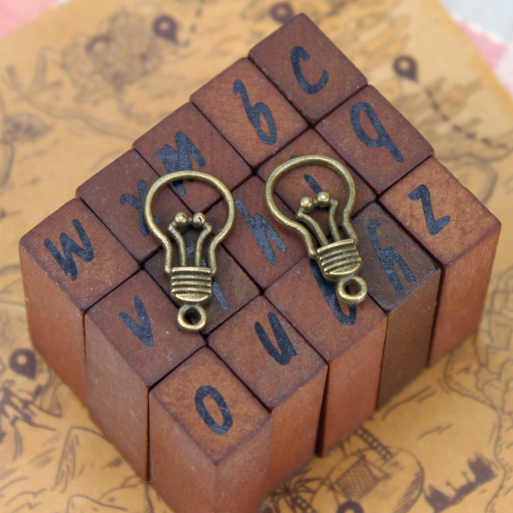 21x11mm Alloy Light Bulb Charm Pendant