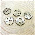 Zinc Alloy Gear Charm Pendant No.909629 for DIY Necklace Bracelet Jewelry Making view 2