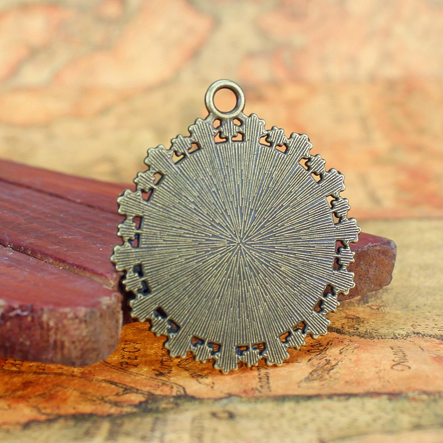 42mm Flower Pendant Base for 30mm Cabochon