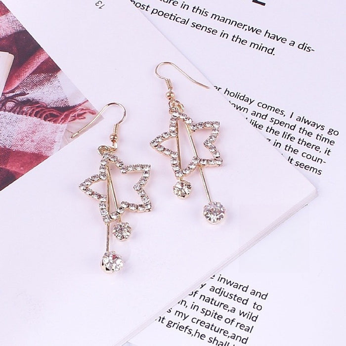 Elegant Gold Alloy Rhinestone Five Point Star Dangle Hook Earrings For Women Sparkling Crystal Drop Earrings