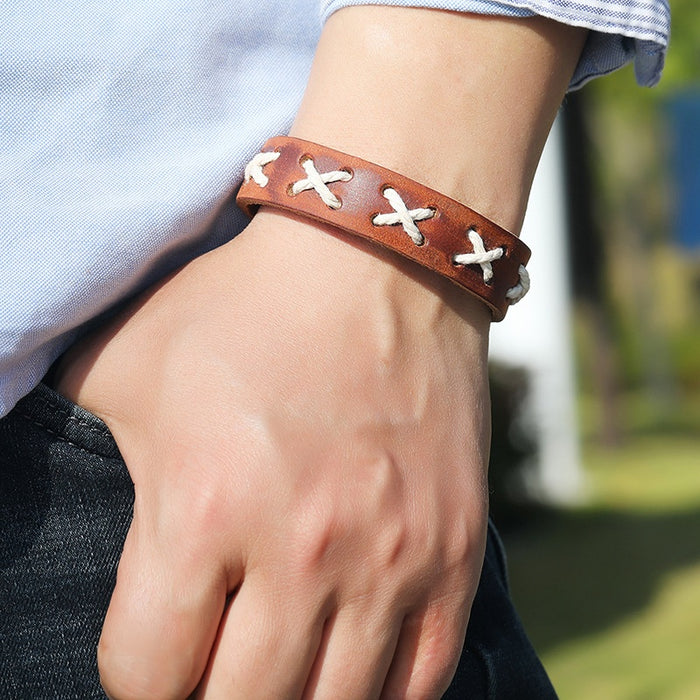 Vintage Punk Men's Cowhide Leather Bracelet With Simple Hemp Rope Braided Distressed Design