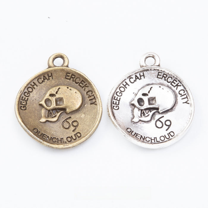 Zinc Alloy Skull Charm Pendant No.756732 for DIY Necklace Bracelet Jewelry Making