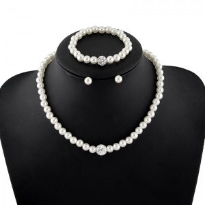Elegant Round Pearl Stud Matching Necklace Jewelry Set For Women Light Luxury Bridal Gift Earrings