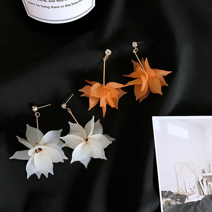 Elegant Acrylic Lotus Flower Petal Long Tassel Dangle Earrings With Rhinestone Alloy Stud Earrings
