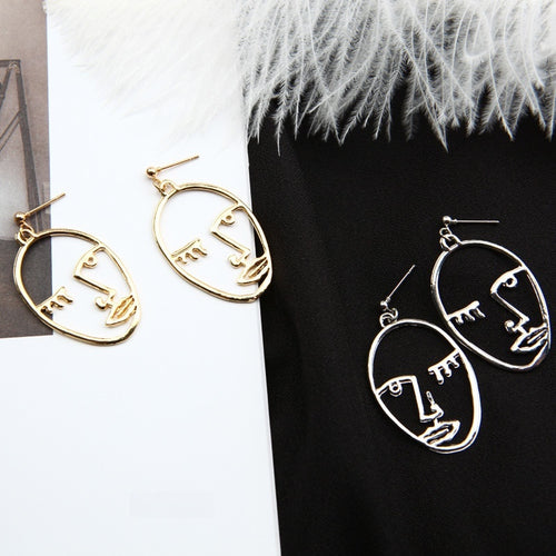 Elegant Style Alloy Oval Hoop Face Outline Hollow Geometric Metal Statement Stud Earrings