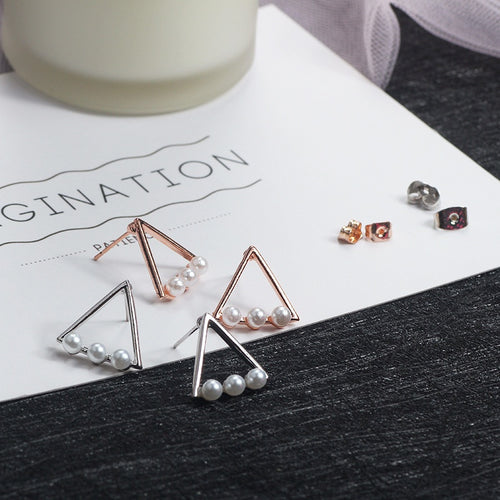 Elegant Korean Geometric Triangle Alloy Studs With Faux Pearl Beads Minimalist Women's Earrings