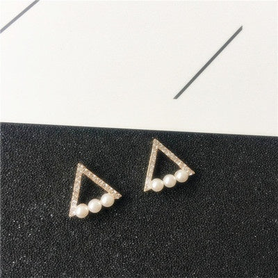 Elegant Korean Style Geometric Triangle Rhinestone Faux Pearl Alloy Fashion Women Stud Earrings