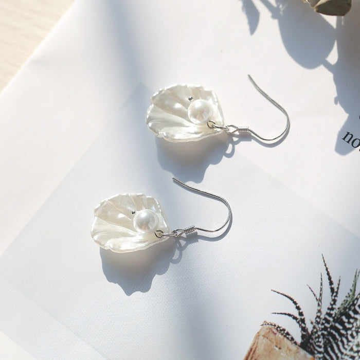 Korean Style Irregular Shell Pearl Petal Drop Earrings Elegant Metal Ear Jewelry