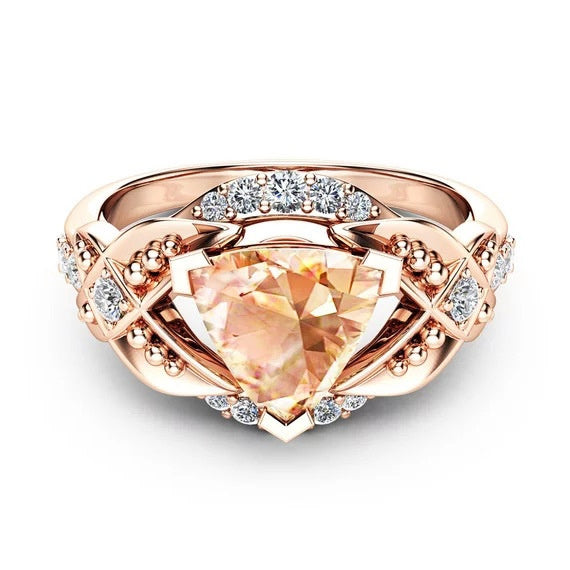 Luxury Triangle Champagne Zircon Ring For Women, Party Cocktail Fashion Jewelry Accessory