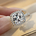Exquisite Full Zircon Micro Pave Ring For Women European American Fashion Finger Accessory view 1