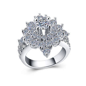 Luxury Floral Four Prong Cubic Zirconia Ring For Women, Sparkling Fashion Finger Jewelry