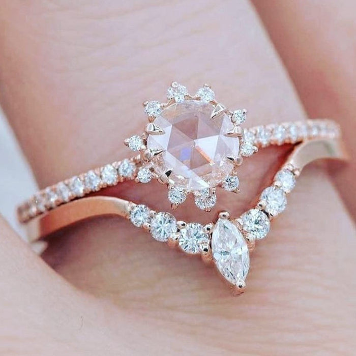 Creative Fashion Sunflower Zircon Women's Ring Copper Rose Gold Plated Couple Ring Jewelry