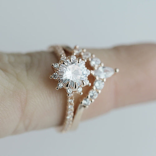 Creative Fashion Sunflower Zircon Women's Ring Copper Rose Gold Plated Couple Ring Jewelry