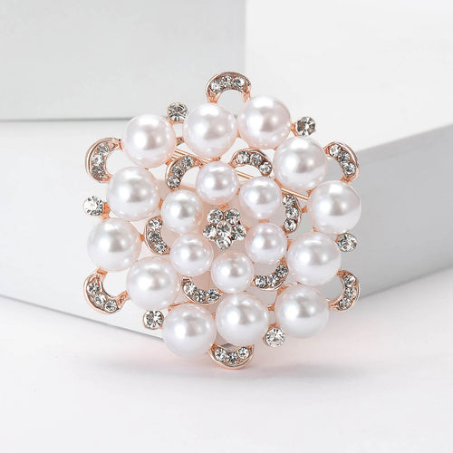 Alloy Pearl Brooch Pin For Women's Suit And Cardigan Decoration